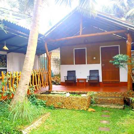 Nature Lovers Safari & Villa Udawalawe Bagian luar foto