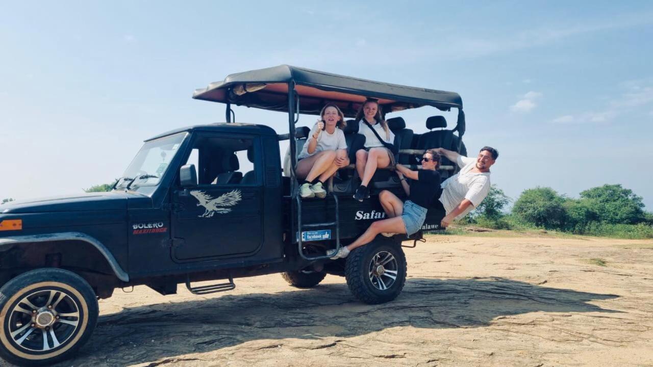 Nature Lovers Safari & Villa Udawalawe Bagian luar foto