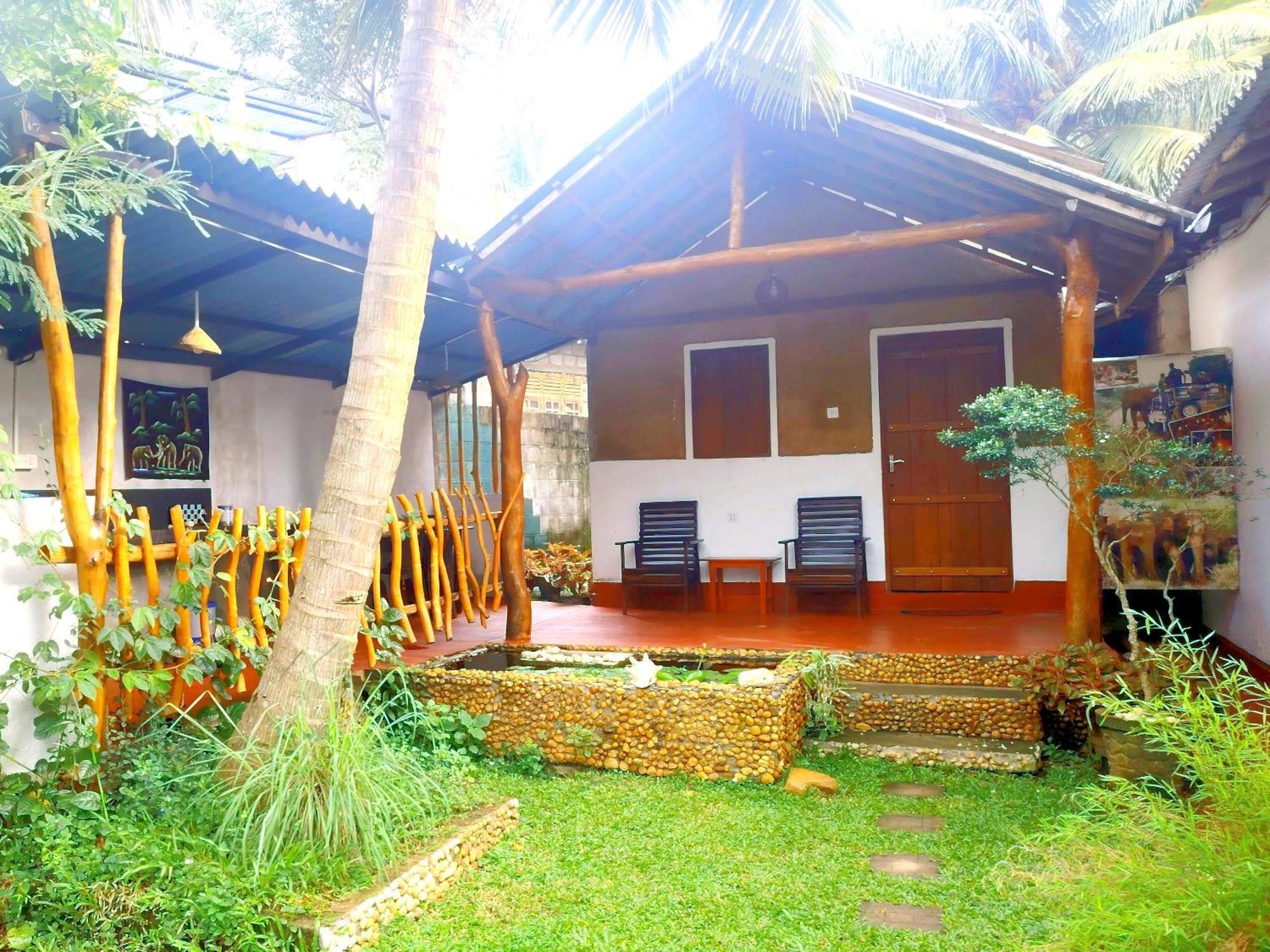 Nature Lovers Safari & Villa Udawalawe Bagian luar foto